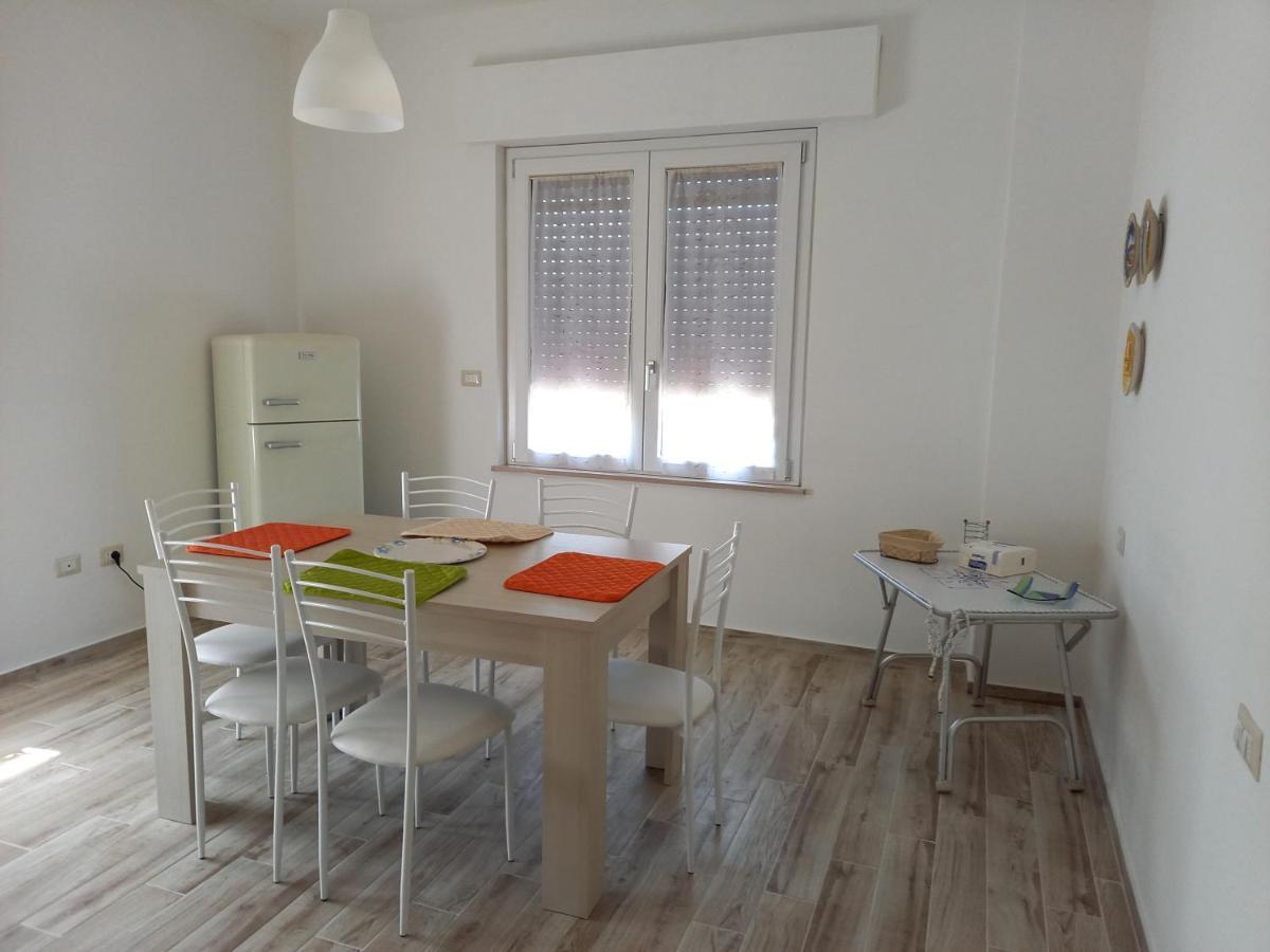 Villa Rosa Di Martinsicuro B&B La Vela المظهر الخارجي الصورة