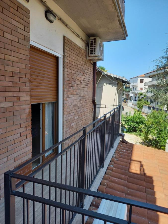 Villa Rosa Di Martinsicuro B&B La Vela المظهر الخارجي الصورة