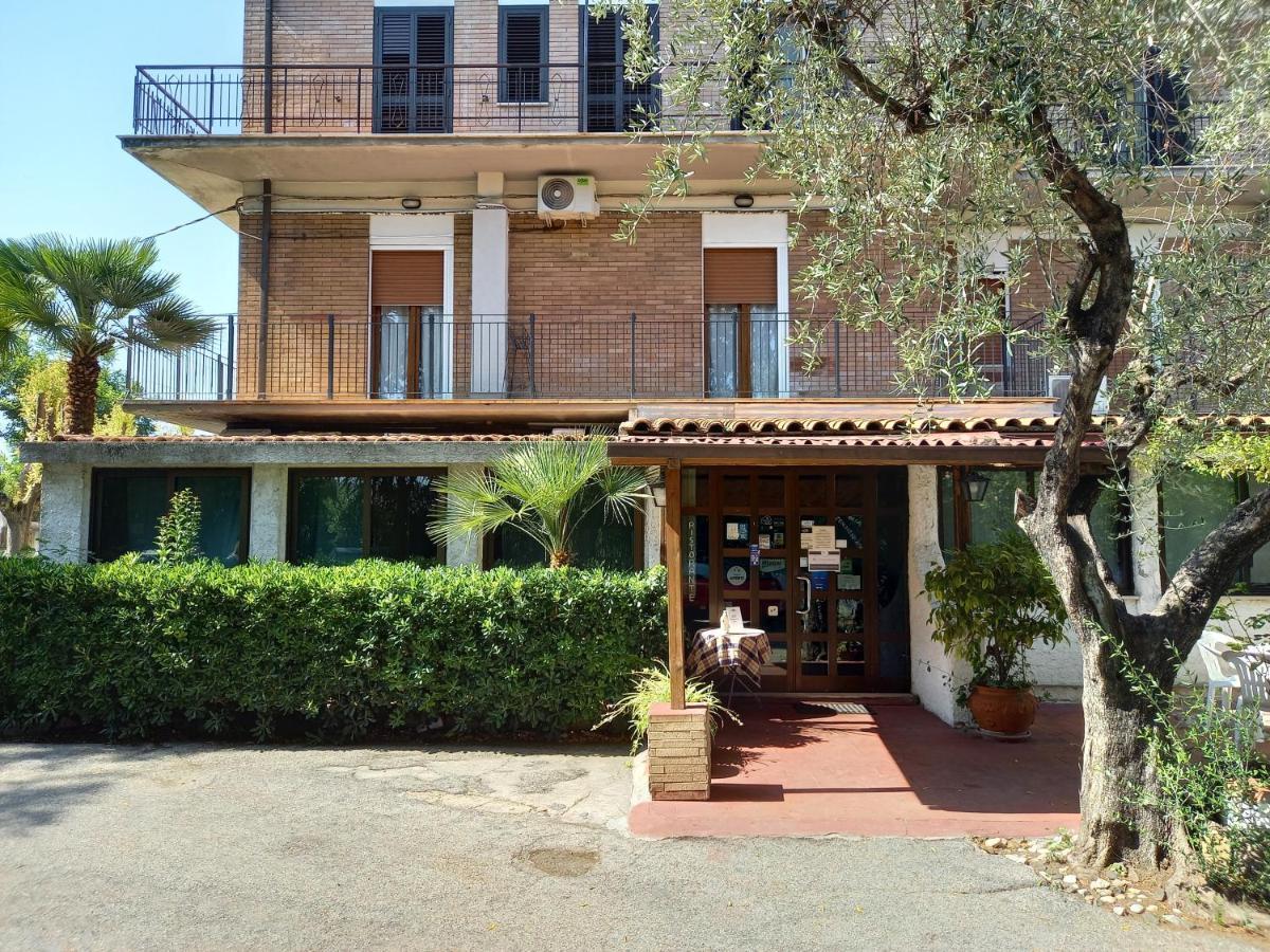 Villa Rosa Di Martinsicuro B&B La Vela المظهر الخارجي الصورة