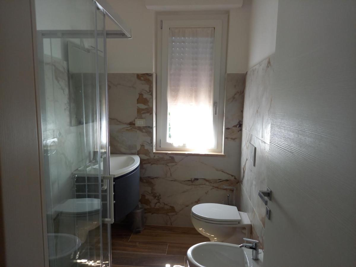 Villa Rosa Di Martinsicuro B&B La Vela المظهر الخارجي الصورة